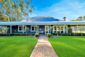 The Resort-3 Acres Tennis Pool, Wamberal
